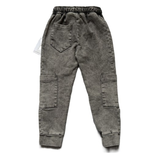 spodnie_dekatyzowane_grafit_jeans_kieszenie_z_boku_grafit_kamir_kids_polska_produckcja.jpeg
