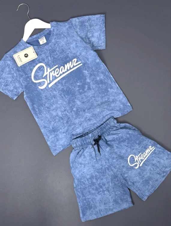 komplet_dekatyzowany_chlopiec_tshirt_spodenki_niebieski.jpeg